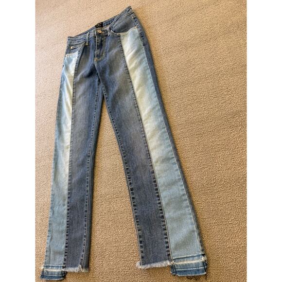 JUSTBLACK Female Light Dark Wash Denim Jeans Size 24 Raw Hem Straight Leg - Picture 15 of 16